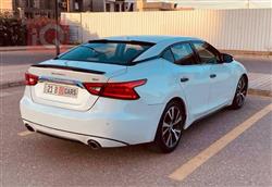 Nissan Maxima